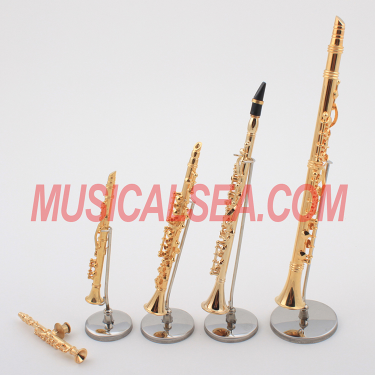 Miniature clarinet metallic musical instrumen